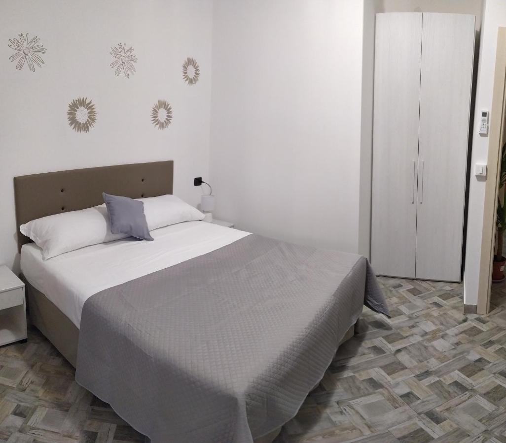 Hotel Bell'Albenga Exterior foto